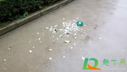 开水瓶爆了是什么原因(开水瓶怎么会突然爆炸)