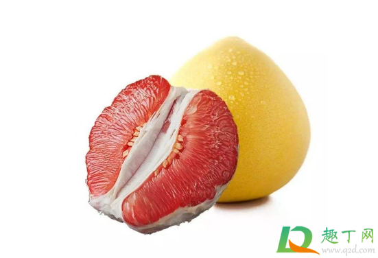 红柚子皮发红是不是打了色素(柚子打了红色素是什么样子)