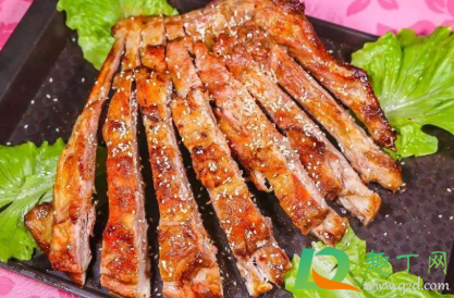 烤箱可以烤羊排吗(烤箱能不能烤羊排)