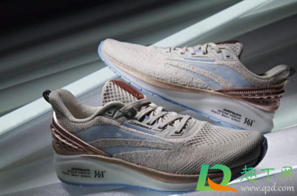 鞋底磨损怎么补(鞋底磨损有什么可以补救) 鞋底磨损怎么补(鞋底磨损有什么可以补救)