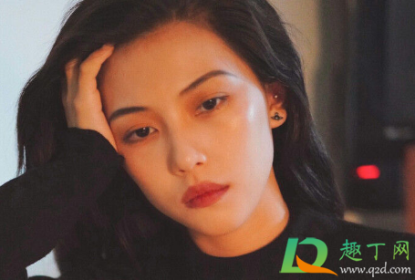 怎样认识自己喜欢的女生(怎么样去了解一个自己喜欢的女生) 怎样认识自己喜欢的女生(怎么样去了解一个自己喜欢的女生)