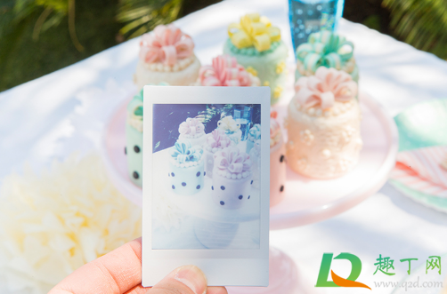 拍立得相纸见光还能用吗(拍立得相纸打开后还能用吗)