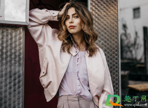 冬天穿多好还是穿少好(冬天穿的多好吗)