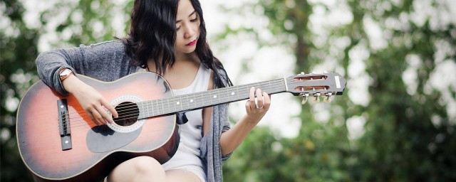 吉他和弦的转位小知识(电吉他转位和弦)