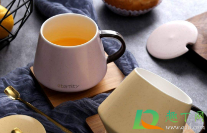 喝热水把食管烫了怎么办(喝开水太烫会烫到食管吗)