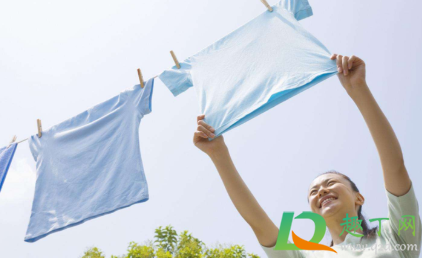 容易变形的衣服怎么晾(容易变形的毛衣怎么晾)