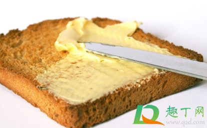 烘焙黄油用有盐还是无盐(做甜点用的黄油是无盐的还是有盐的)