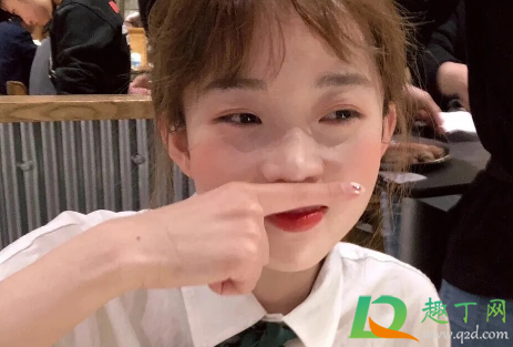 抑郁症患者倾诉心事是好事吗(抑郁患者倾诉是好是坏) 抑郁症患者倾诉心事是好事吗(抑郁患者倾诉是好是坏)