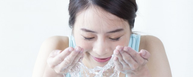 不同肤质水温也要不一样吗(水温对皮肤的影响)