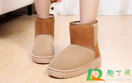 雪地靴弄油了怎么办(雪地靴弄到油怎么洗掉)