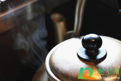 100度热水烫内裤能杀菌吗(内裤可以用100度热水烫吗)