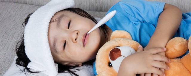 需要吃退烧药吗(37.5度算发烧吗需要吃退烧药吗)