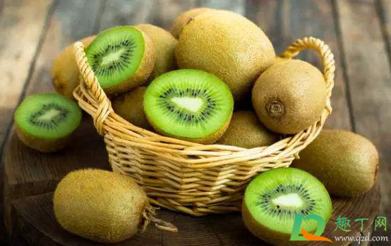 猕猴桃放米里面米还可以吃吗(猕猴桃放入大米) 猕猴桃放米里面米还可以吃吗(猕猴桃放入大米)