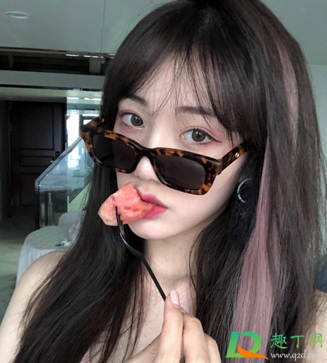 假发片能洗吗(假发片可以用洗发水洗吗) 假发片能洗吗(假发片可以用洗发水洗吗)