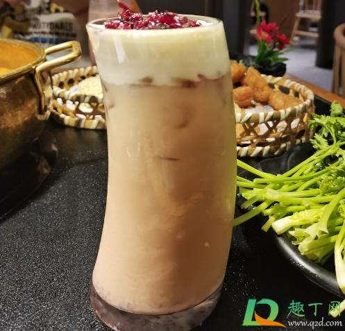 有关奶茶的暖心语句有哪些(奶茶暖心的一句话)