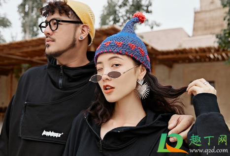 男朋友着急领证是想住一起吗(领证后男朋友想让我去他家住)