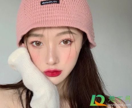 为什么抑郁症会反复发作(抑郁症为什么频繁发作)