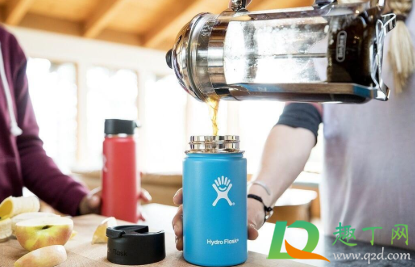 喝热水把食管烫了怎么办(喝开水太烫会烫到食管吗)