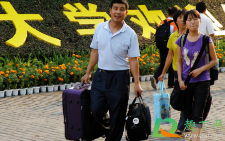 高校重修费涨价合法吗(民办高校重修收费)