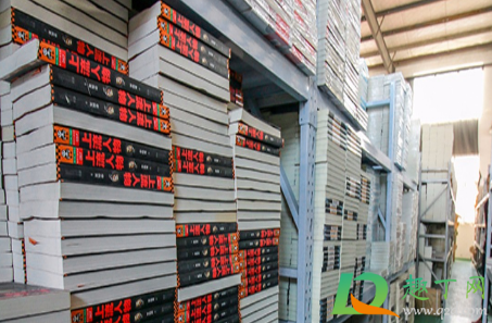 旧书是属于什么垃圾(旧书本属于哪类垃圾)