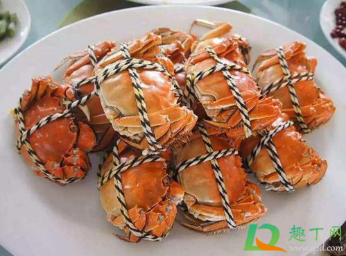 螃蟹蒸了冒出白白的东西是熟了吗(蒸螃蟹的时候有白白的流出来是什么)