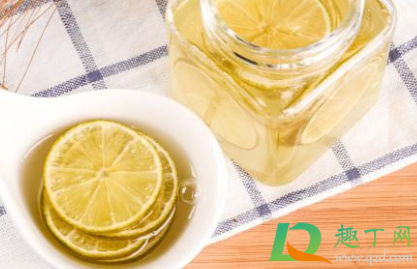 蜂蜜用冷水冲什么效果(蜂蜜水用冷水冲有什么用) 蜂蜜用冷水冲什么效果(蜂蜜水用冷水冲有什么用)