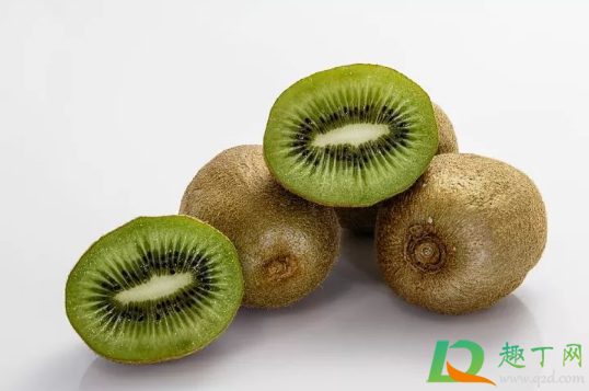 猕猴桃在太阳下催熟还是阴凉处催熟(猕猴桃在热的地方更容易催熟) 猕猴桃在太阳下催熟还是阴凉处催熟(猕猴桃在热的地方更容易催熟)
