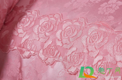 蕾丝水洗后缩水怎么办(蕾丝用热水洗会缩水吗) 蕾丝水洗后缩水怎么办(蕾丝用热水洗会缩水吗)