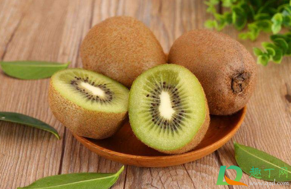 猕猴桃吃起来麻麻的是怎么回事(猕猴桃吃了发麻)