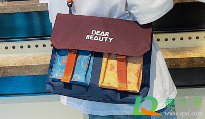 帆布包可以用热水洗吗(帆布包能机洗吗)