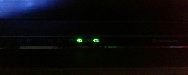 电脑开不了机黑屏出现滴滴滴的响声的原因(笔记本电脑黑屏滴滴响开不了机)