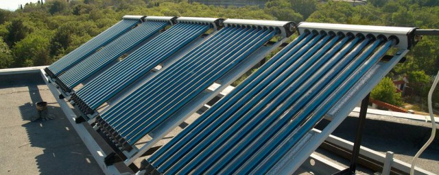 去太阳能的水垢用什么方法(怎样除掉太阳能里的水垢)