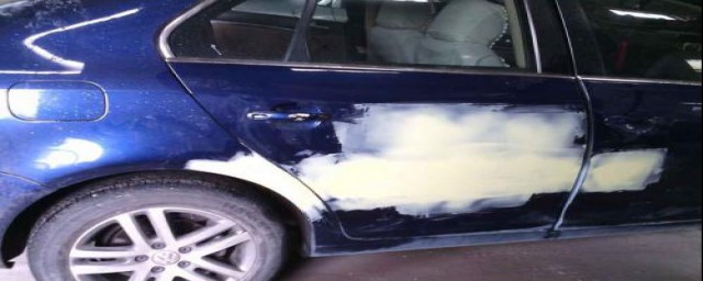 车上的油漆清洗方法(车上油漆怎么洗掉最简单方法)