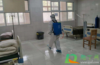 84消毒液擦地有危害吗(84消毒液可以用来擦地吗)