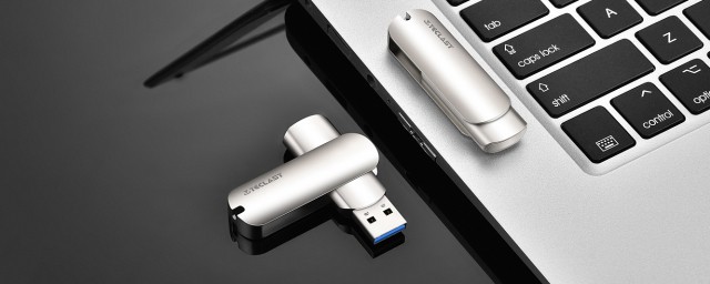 手机下载歌曲到优盘方法(如何用手机下载歌曲到u盘)