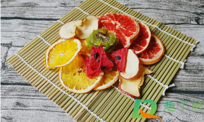 水果晾成果干热量一样吗(水果干有热量嘛)