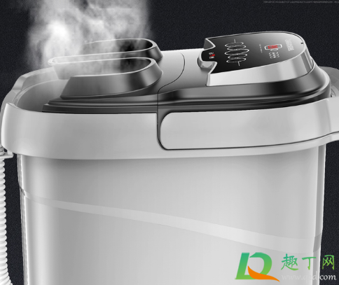 足浴盆是插着电泡脚吗(用电足浴盆泡脚好吗)