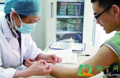 今天做了皮试明天打针可以吗(医院打针为什么要做皮试) 今天做了皮试明天打针可以吗(医院打针为什么要做皮试)