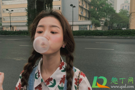 抑郁症会告诉别人想死吗(抑郁症的人会告诉别人她要死吗)