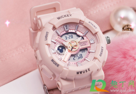 橡胶手表发黄怎么清洗干净(白色橡胶表带发黄怎么清洗) 橡胶手表发黄怎么清洗干净(白色橡胶表带发黄怎么清洗)