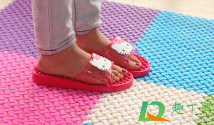 洗澡垫子脏了怎么清洗(垫被弄脏了怎么洗) 洗澡垫子脏了怎么清洗(垫被弄脏了怎么洗)