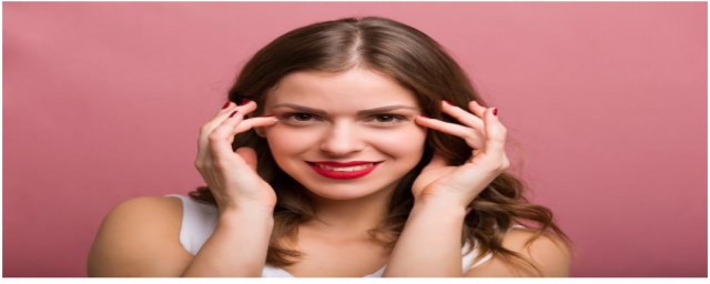 正确的眼部护理怎么做(眼部护理怎么做比较好)