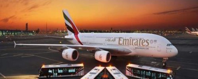 从北京飞莫斯科要7.5小时约7000公里(北京到莫斯科飞)