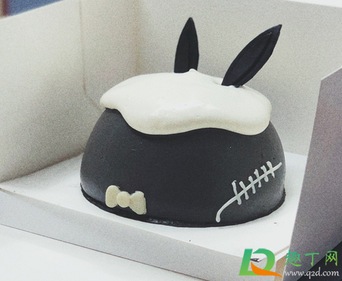 喜茶2020万圣节限定小黑兔奶盖蛋糕多少钱(喜茶2020圣诞新品)