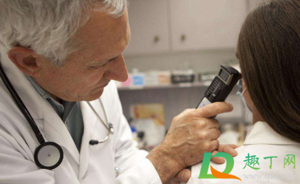 坐地铁耳鸣是什么原因引起的(一坐地铁就耳鸣)