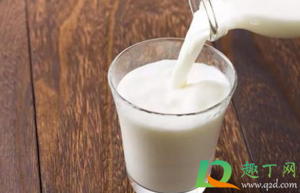 豆浆没煮熟会中毒吗(豆浆煮不熟喝了会中毒吗)