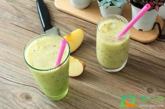 猕猴桃扎孔熟得快吗(猕猴桃根能扎多深)