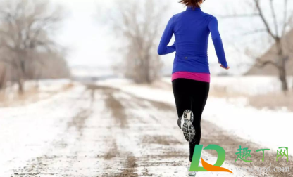 跑步中眼花是怎么回事啊(跑完步为什么眼花) 跑步中眼花是怎么回事啊(跑完步为什么眼花)