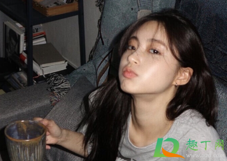 为什么抑郁症的人看起来很正常(为什么抑郁症的人看着挺正常的)