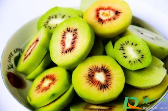 猕猴桃放在大米里面是不是成熟快点(猕猴桃跟米放在一起会催熟吗) 猕猴桃放在大米里面是不是成熟快点(猕猴桃跟米放在一起会催熟吗)